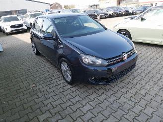 Volkswagen Golf  picture 2