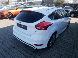 Ford Focus ST LINE picture 3