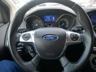 Ford Focus TITANIUM X XENON picture 13