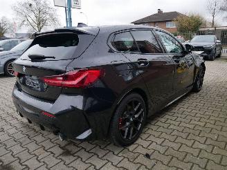 BMW 1-serie 120D M-SPORT picture 3