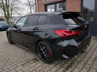 BMW 1-serie 120D M-SPORT picture 4