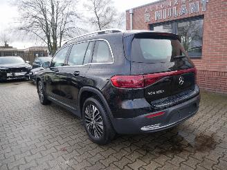 Mercedes EQB 250+ ADVANCED 7 PERSOONS. picture 4