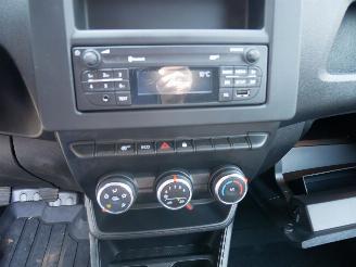 Renault Express  picture 15