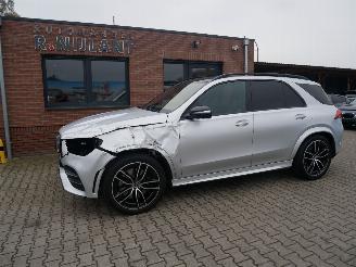 Damaged car Mercedes GLE 450 4MATIC PANORAMADAK ACC LUCHT LEER LED BURMESTER 2019/12