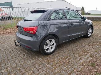 Audi A1 PANORAMADAK picture 4