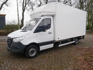 skadebil bedrijf Mercedes Sprinter 317 CDI LAADKLEP 2023/1