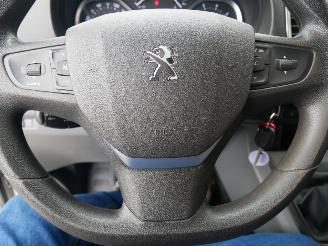 Peugeot Expert L2 H1 PREMIUM picture 21