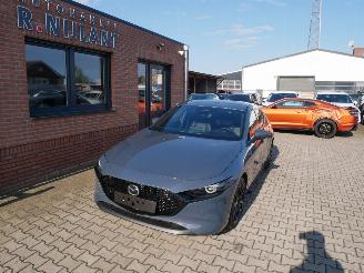 Coche accidentado Mazda 3 SKYACTIVE TAKUMI LED LEER SCHUIFDAK BOSE 2025/12