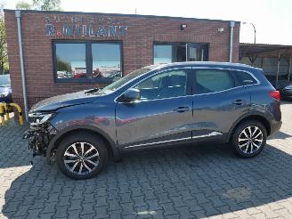 Schadeauto Renault Kadjar  2019/3