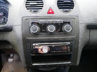 Volkswagen Caddy MOTOR LOOPT ONREGELMATIG. picture 8