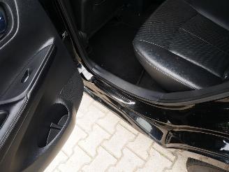 Nissan Pulsar  picture 6