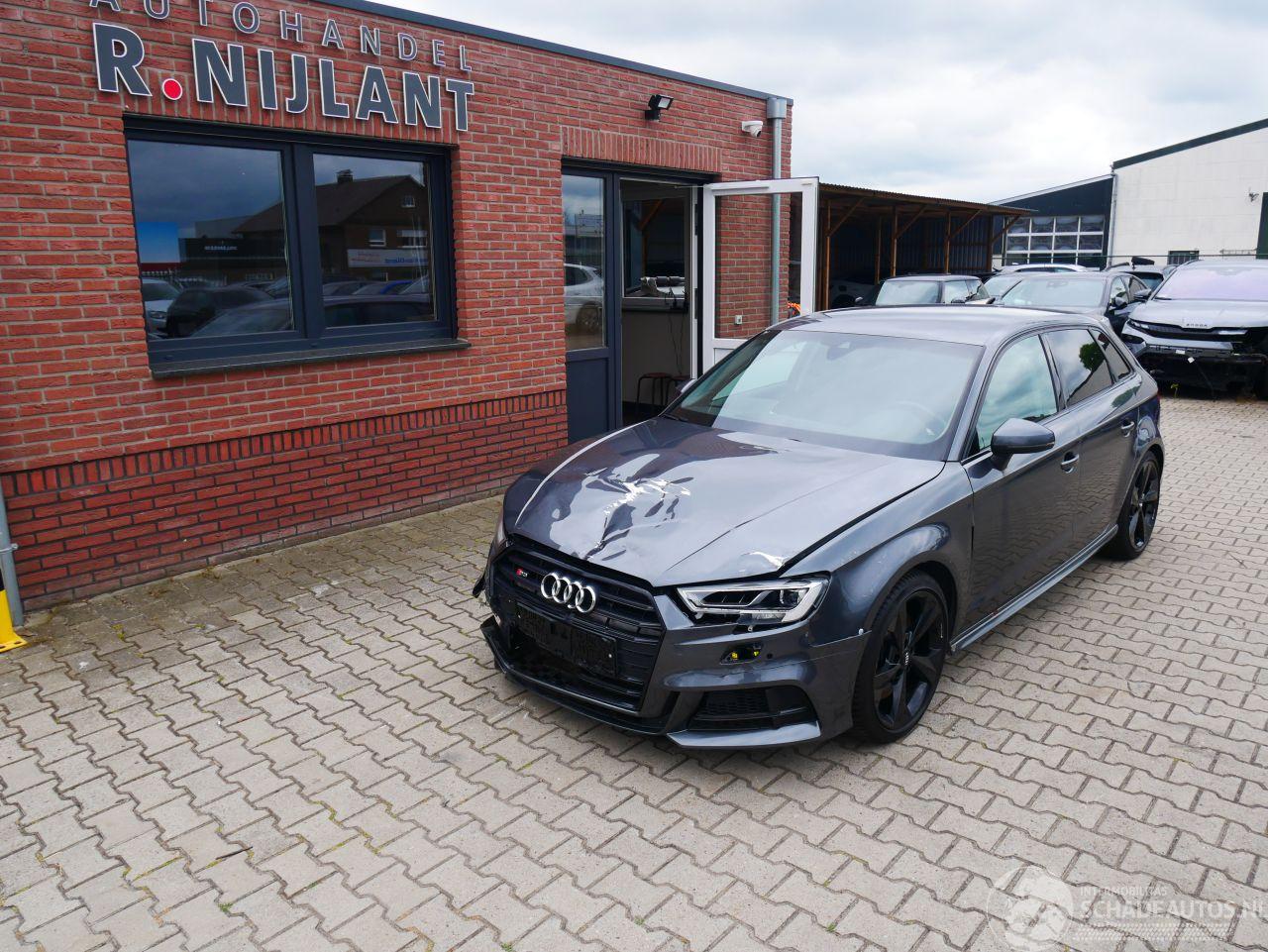 Audi S3 QUATTRO