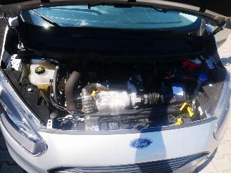 Ford Transit Courier Van  picture 9