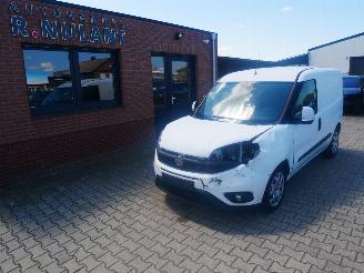 skadebil bedrijf Fiat Doblo  2016/4