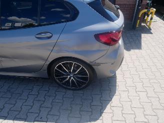 BMW 1-serie M135i picture 5