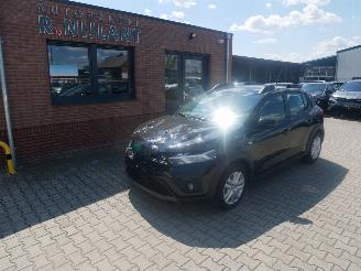 Damaged car Dacia Sandero STEPWAY 2024/2