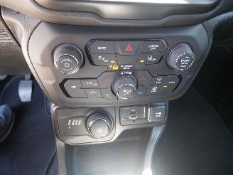 Jeep Renegade 4x4  2.0 MULTIJET LIMITED picture 15