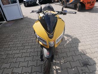 Aprilia Tuono 125 picture 3