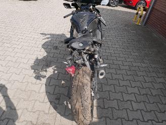 Yamaha  R7 YZF picture 15