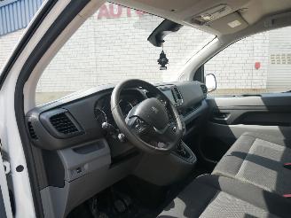 Peugeot Expert MOTORSCHADE TANDRIEM GEBROKEN picture 8