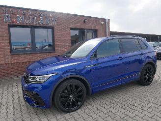 uszkodzony samochody osobowe Volkswagen Tiguan R-LINE 4MOTION HEAD UP HARMAN KARDON LEER IQ LIGHT 2021/12