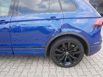 Volkswagen Tiguan R-LINE 4MOTION HEAD UP HARMAN KARDON LEER IQ LIGHT picture 5