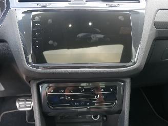 Volkswagen Tiguan R-LINE 4MOTION HEAD UP HARMAN KARDON LEER IQ LIGHT picture 14