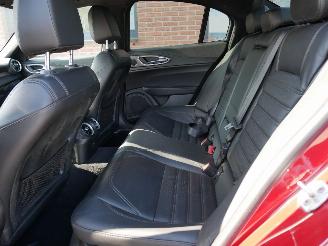 Alfa Romeo Giulia VELOCE Q4 BI-XENON LEER APPLE CARPLAY 4x4 picture 13
