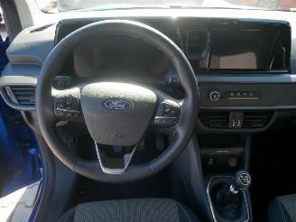 Ford Tourneo Courier  picture 12