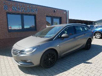 krockskadad bil auto Opel Astra  2018/3