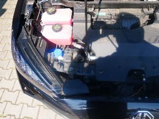 MG MG4 LUXURY picture 11
