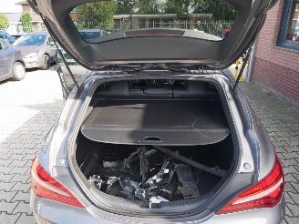 Mercedes Cla-klasse CLA 220D SHOOTING BRAKE AMG ALCANTARA LED picture 13