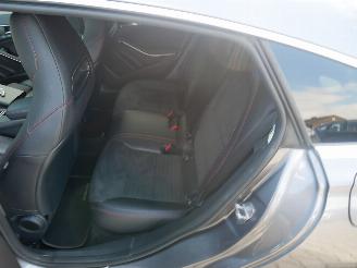 Mercedes Cla-klasse CLA 220D SHOOTING BRAKE AMG ALCANTARA LED picture 12
