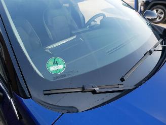 Renault Captur E-TECH  PLUG-IN HYBRID 160 E picture 10