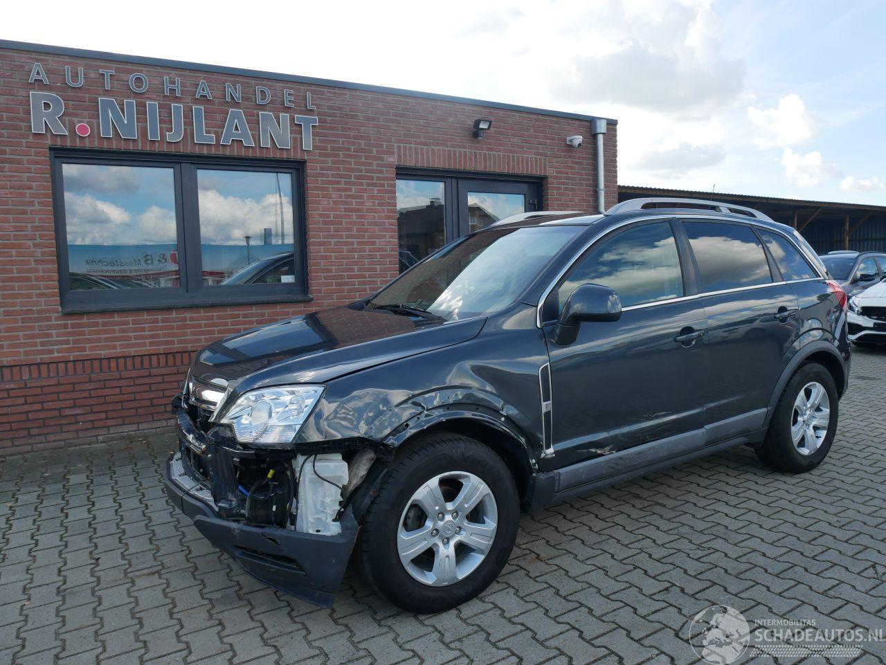 Opel Antara 