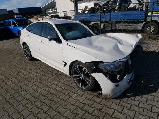 Auto incidentate BMW 3-serie 320 GRAN TOURISMO M-SPORT XDRIVE 2016/1
