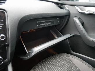 Skoda Octavia scout 4x4 LED DSG picture 14