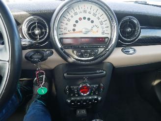 Mini Cooper COOPER D BAKER STREET HALF LEER PANORAMADAK. picture 14