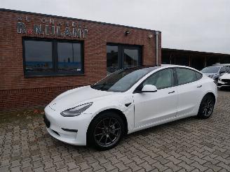 uszkodzony samochody osobowe Tesla Model 3 LONG RANGE DUAL AWD PANORAMADAK LEER 2020/11