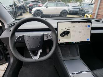 Tesla Model 3 RWD picture 8