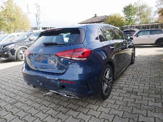 Mercedes A-klasse A 200 D AMG LINE ALCANTARA picture 3