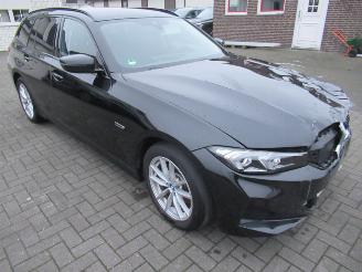 BMW 3-serie 320E Touring Aut.PluginHybrid WideScreen Cockpit Navi CruiseControl Pdc ..... picture 11