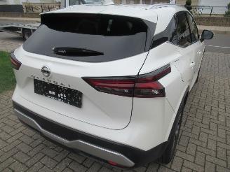 Avarii autoturisme Nissan Qashqai 1.3DIG-T140pk MildHybrid Climatronic Navi Panorama-D Camera Keyless-Go 2022/10