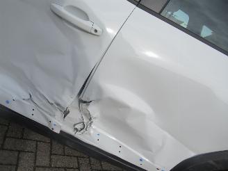 Dacia Duster Tce/Eco-G Benzine/Lpg   Airco Navi Camera Led CruiseControl Pdc..... picture 9