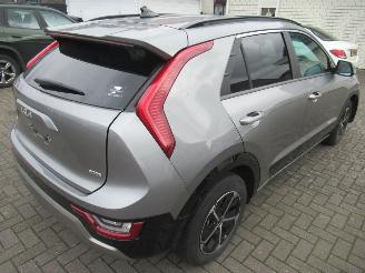 krockskadad bil auto Kia Niro 1.6 Plug-in-Hybrid Aut 25.300km!! Climatronic HalfLeer Navi Camera Keyless-Go StoelStuur Verwarming.... 2024/5