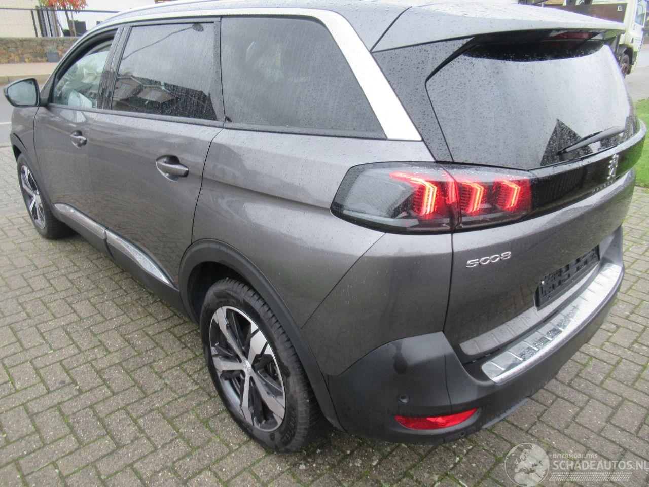 Peugeot 5008 BlueHdi 130 Allure 30.000km 7-Zits Climat Navi Camera StoelVerwarming......