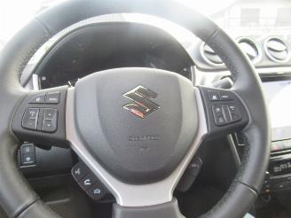 Suzuki Vitara 1.4 Aut Hybrid Climat Navi Camera StoelVerwarming..... picture 23
