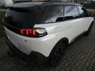krockskadad bil auto Peugeot 5008 PureTech 130 AUT.   GT    HalfLeer Navi Camera Panorama/SchuifDak..... 2022/3