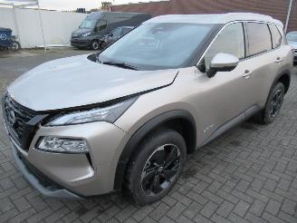 Nissan X-Trail 1.5E-Power Hybrid Aut. 2.100km!! Climatronic Navi 360Camera Panorama/Schuifdak Keyless-Go.... picture 2