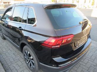 damaged passenger cars Volkswagen Tiguan 1.5TSI 150ps DSG Aut.Climatronic Navi Camera StoelVerwarming..... 2021/3